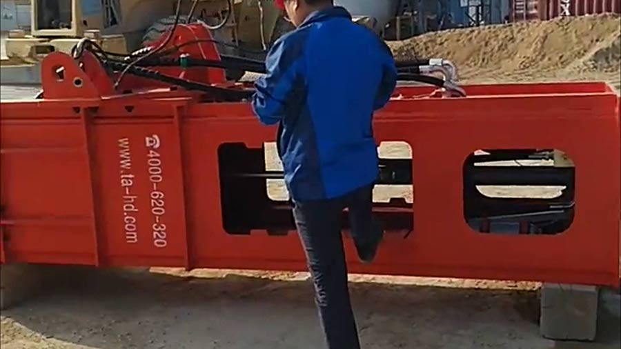 HC高速液壓夯實機 HC高速液壓夯實機